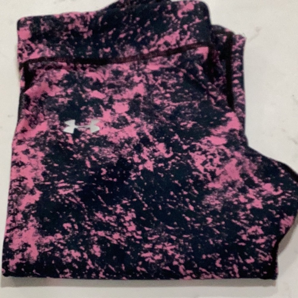 Under Armour heat gear workout leggings